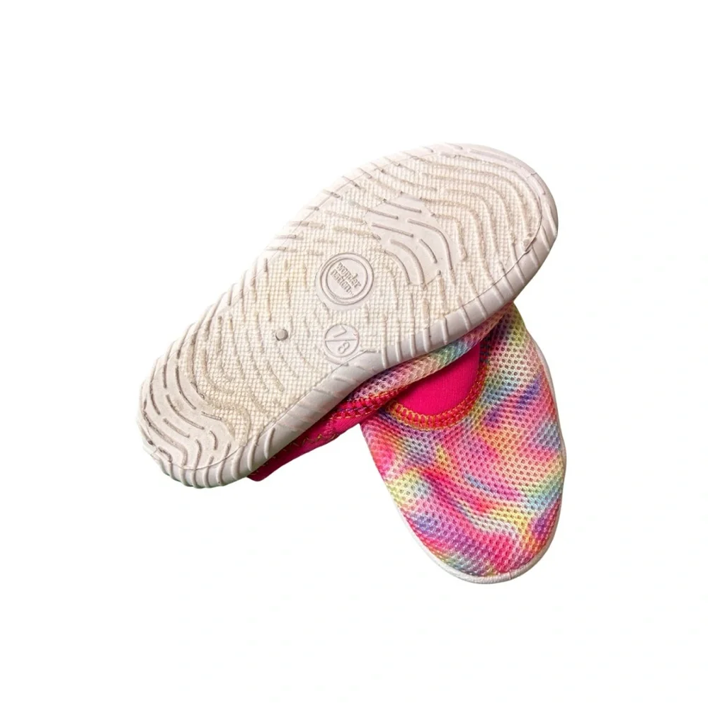 🌈 Wonder Nation Kids Girls Pink Rainbow Tie-Dye Summer Slip-On Water Shoes 7-8
